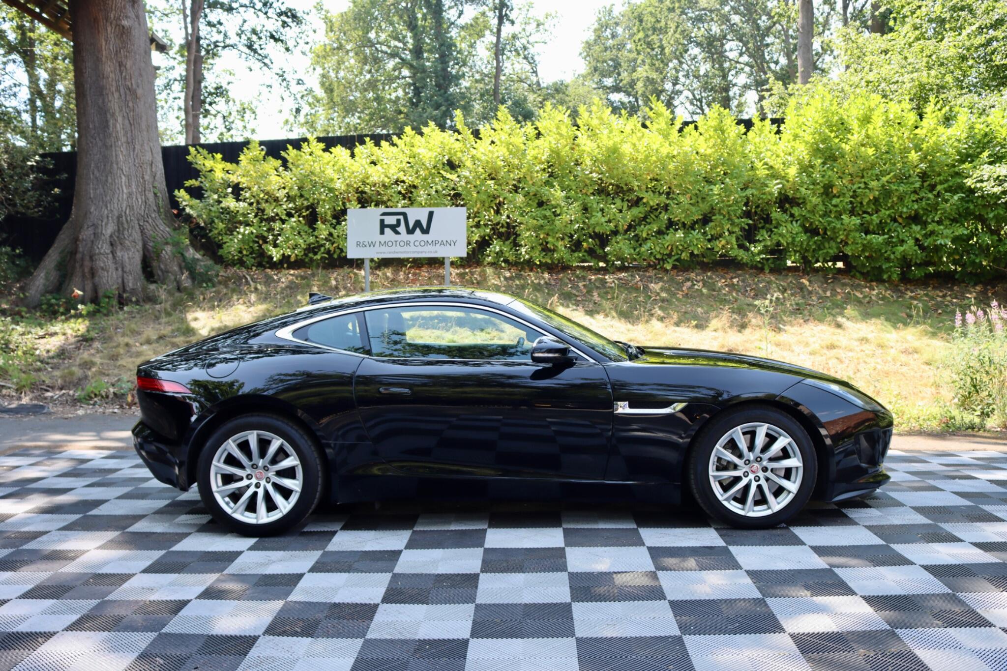 Jaguar F-Type view 11