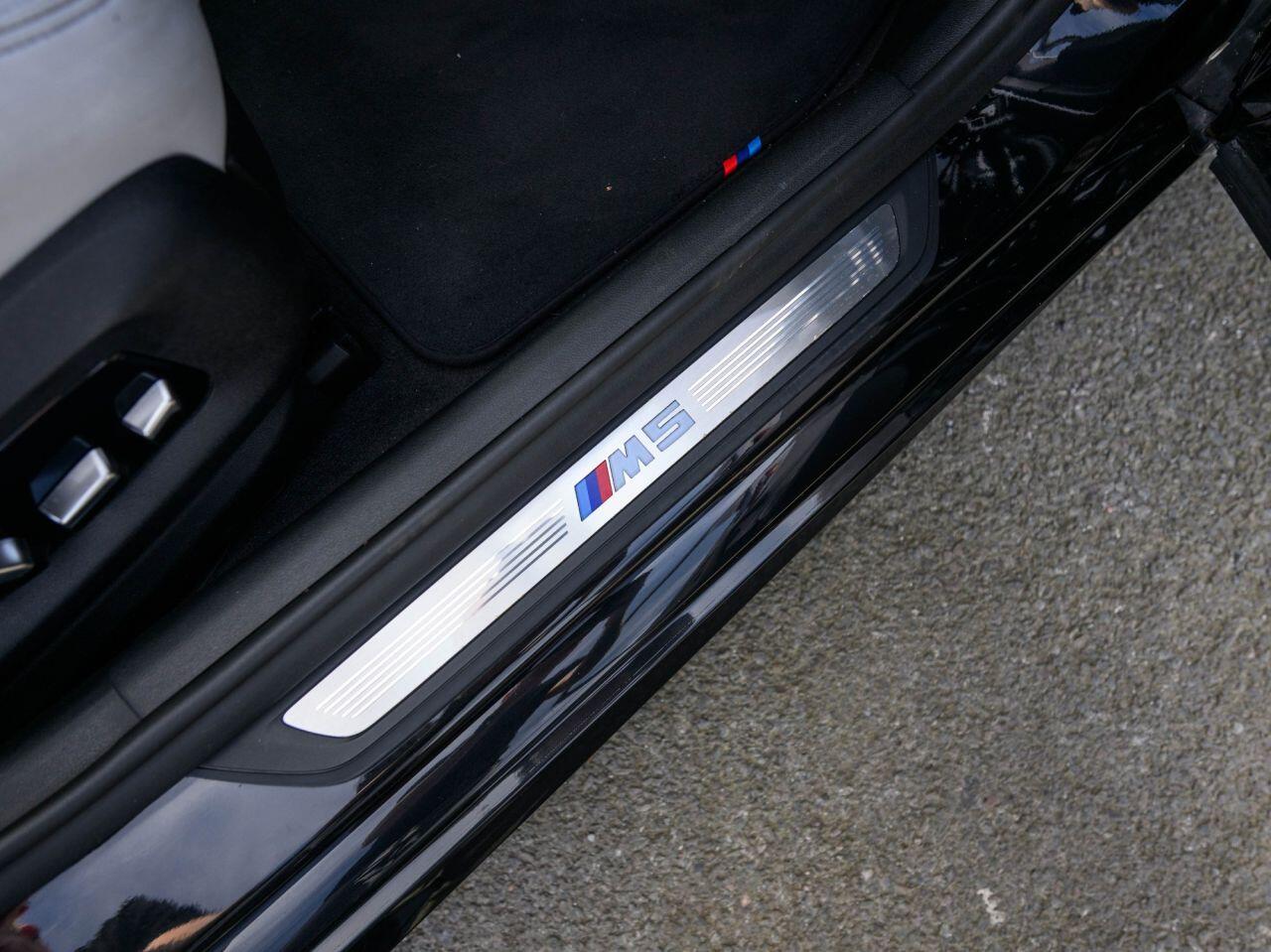 BMW M5 view 43