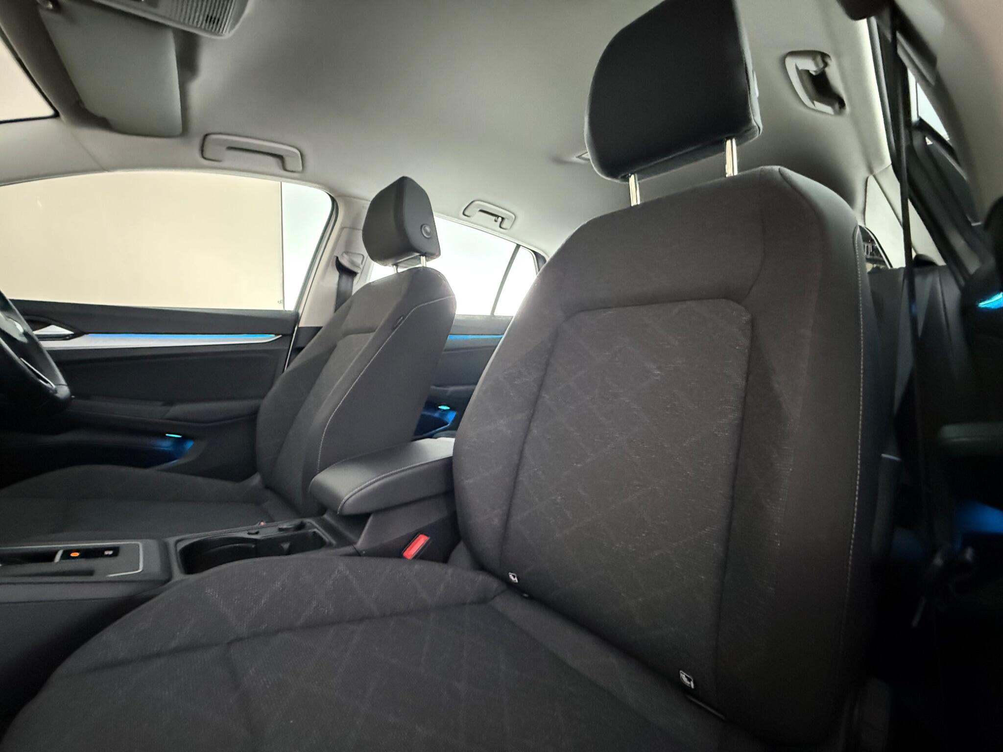Volkswagen Golf view 31