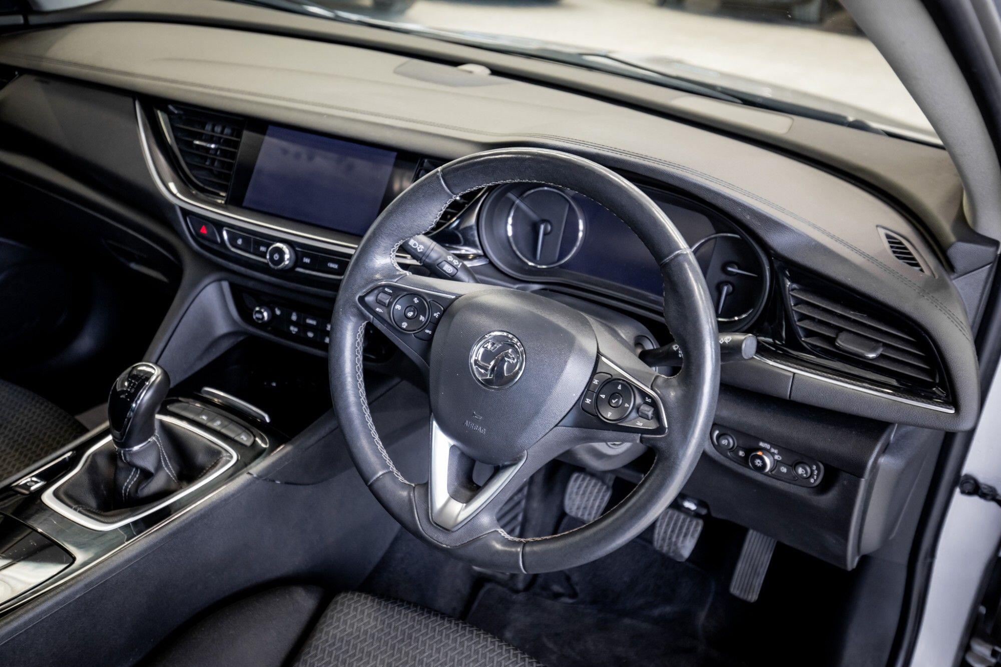 Vauxhall Insignia view 2