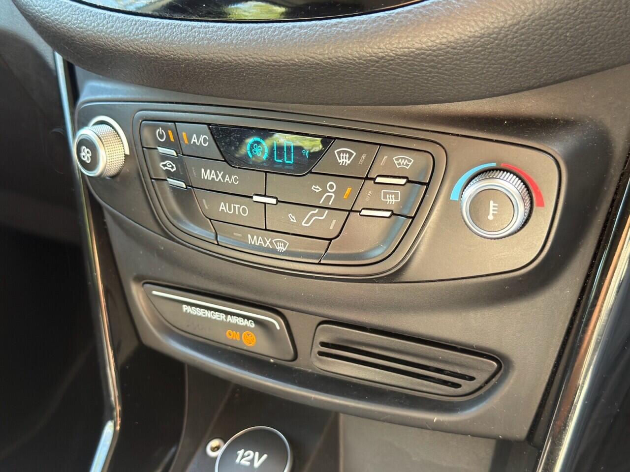 Ford B-Max view 18