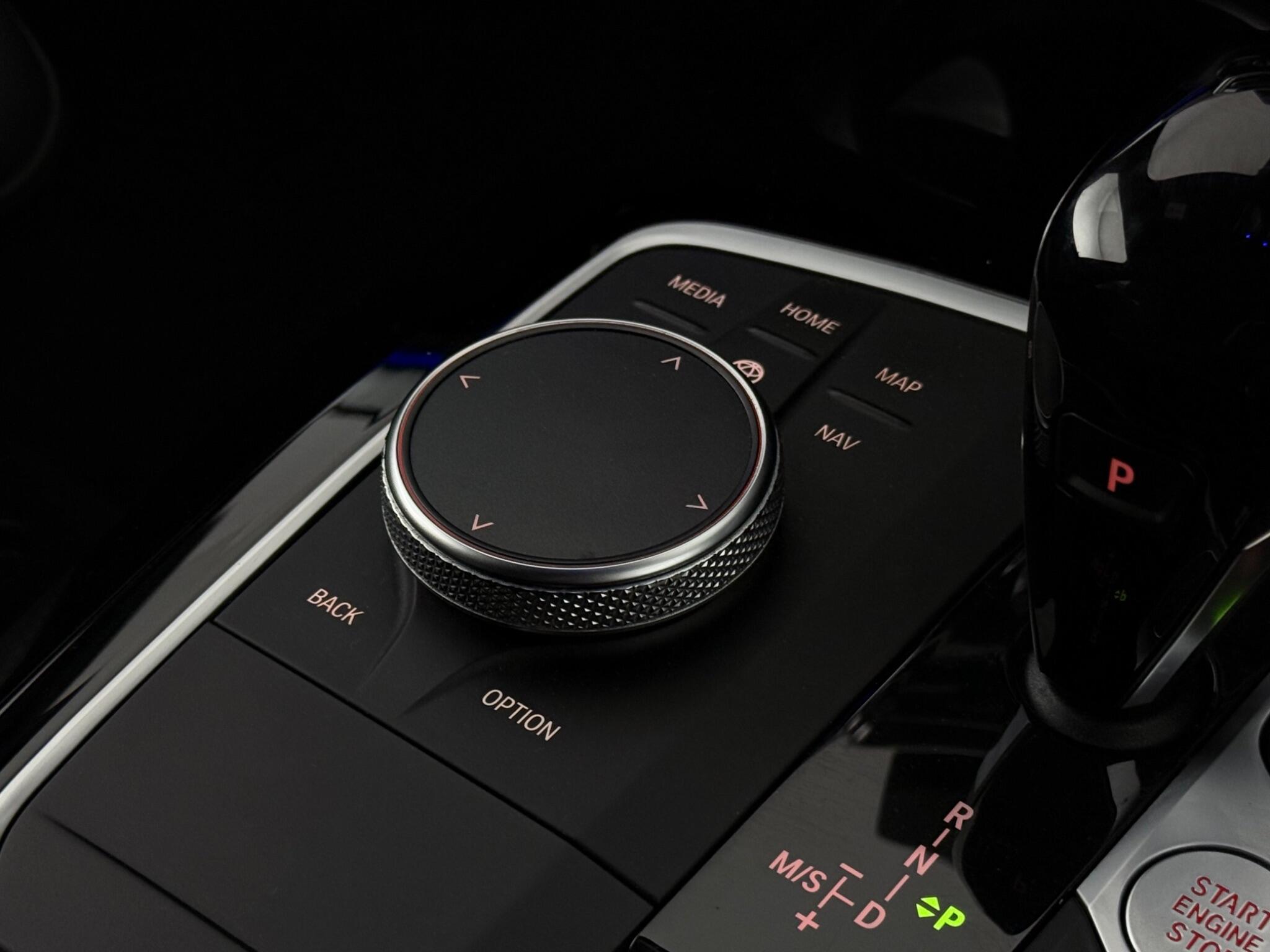 BMW X3 view 25