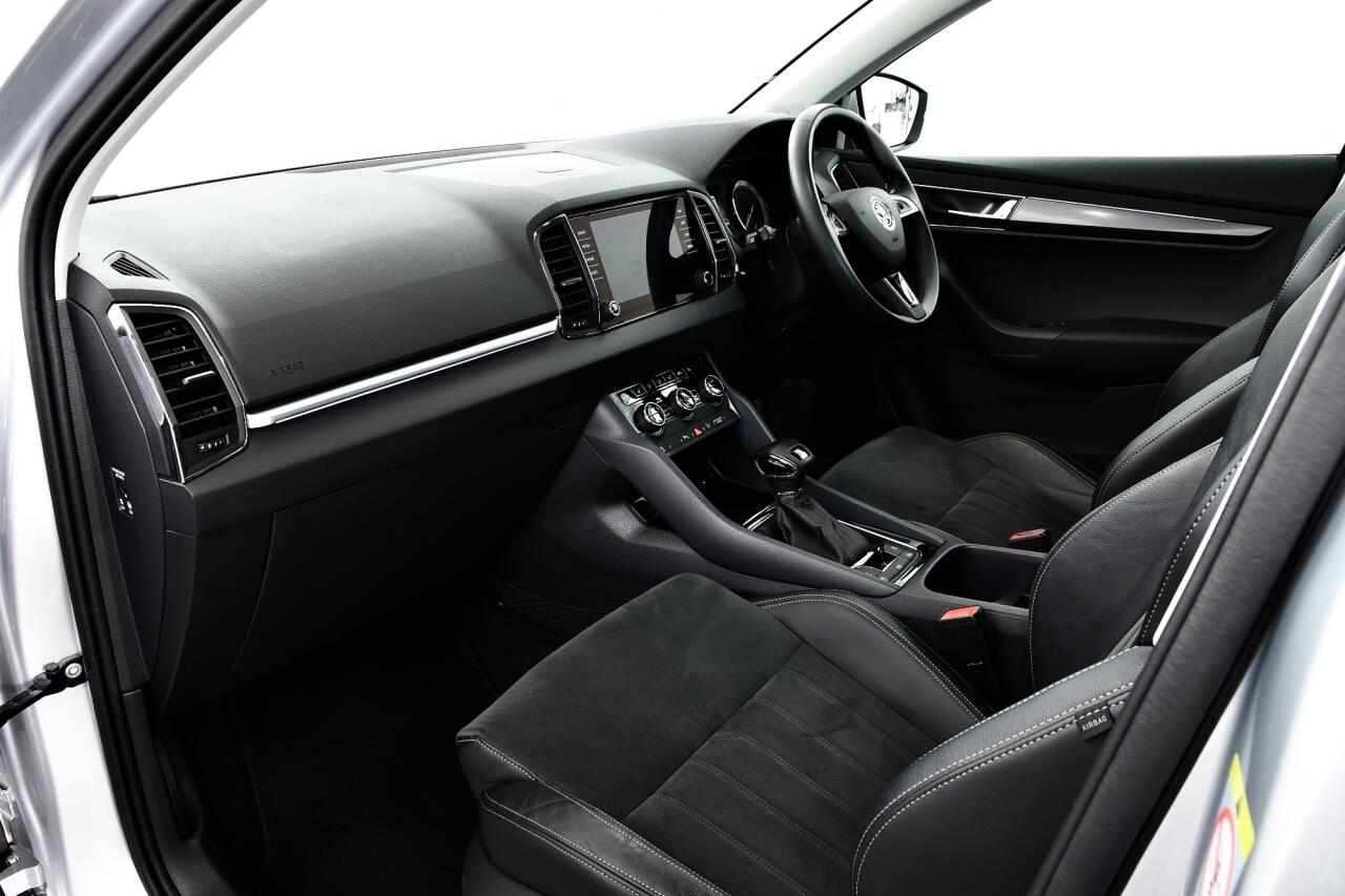 Skoda Karoq view 22
