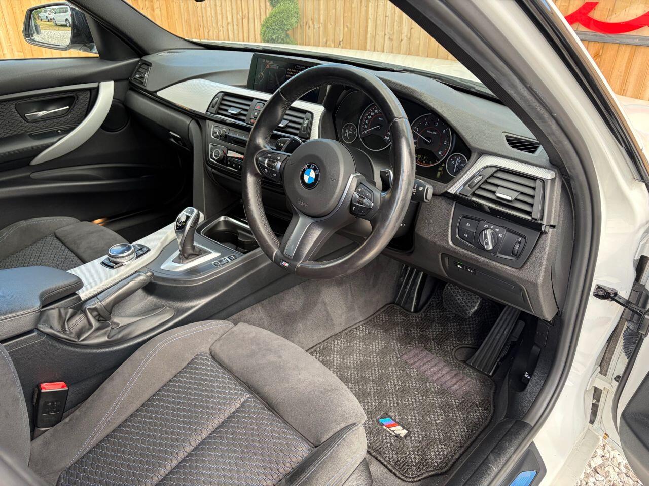 BMW 3 Series view 17