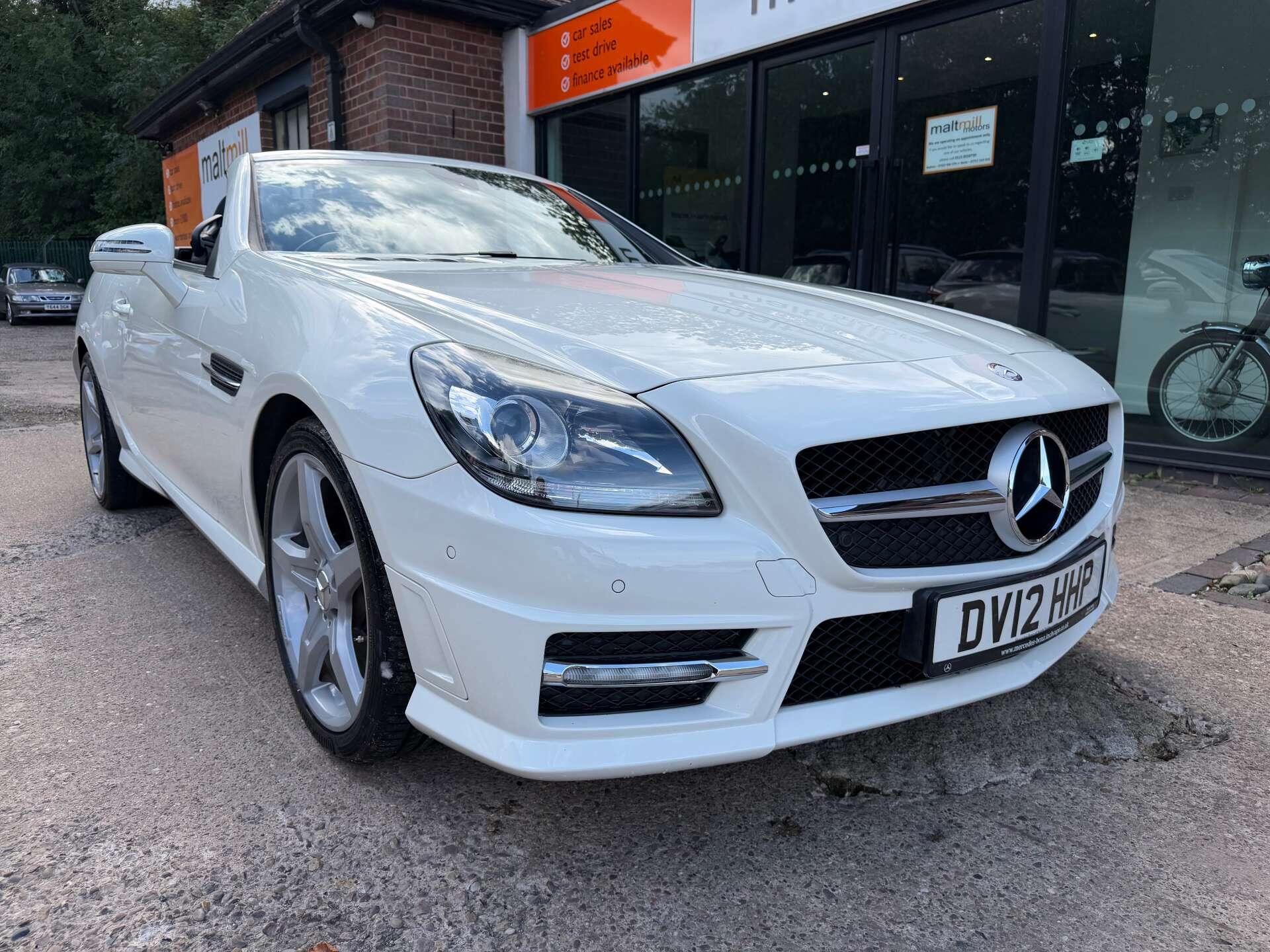 Mercedes-Benz SLK view 21