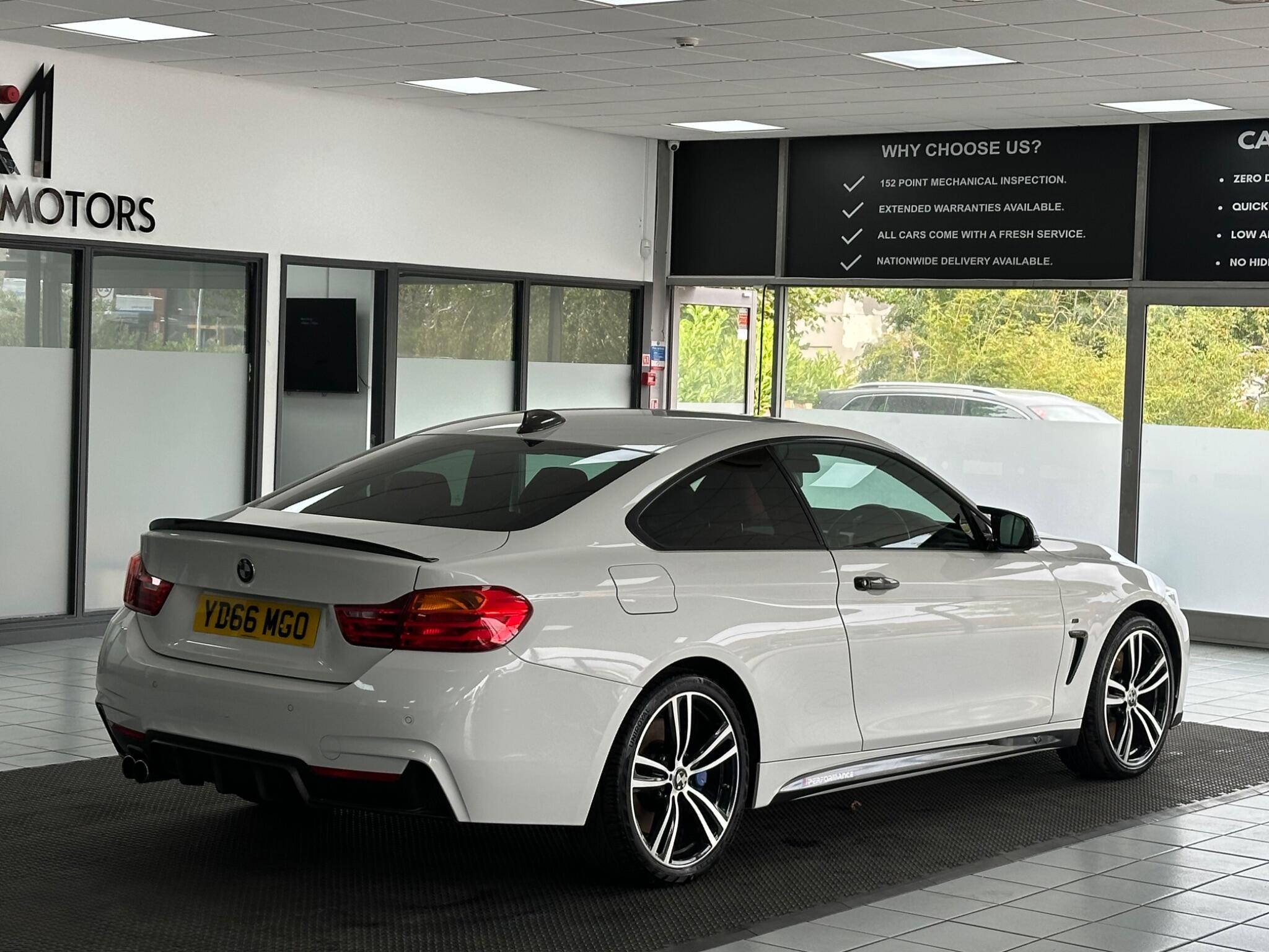 BMW 4 Series view 14