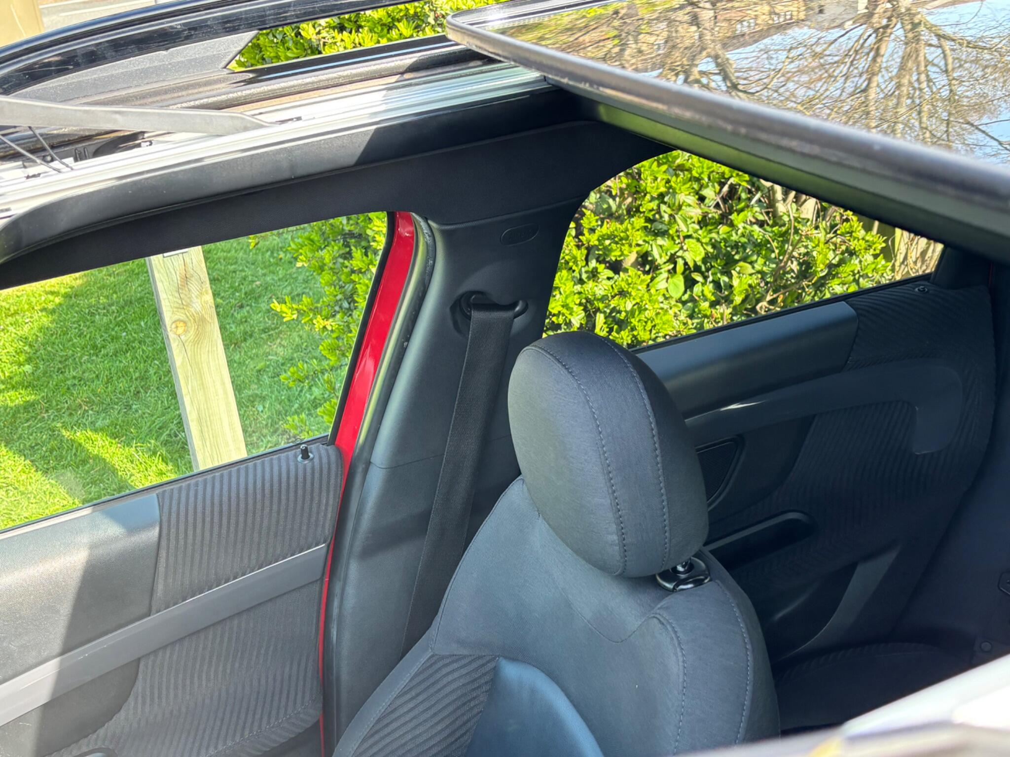 Mini Countryman view 11