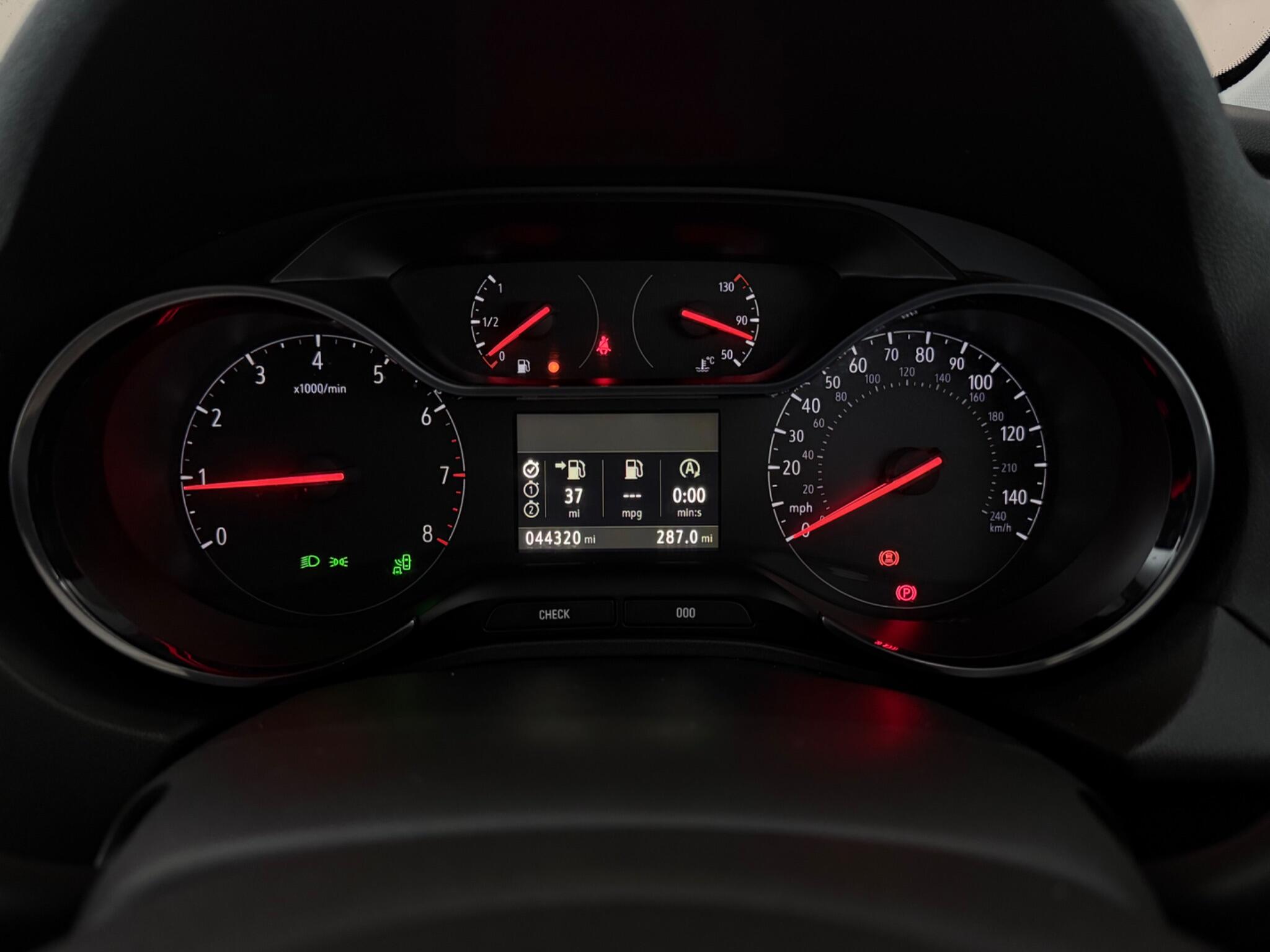 Vauxhall Grandland X view 15