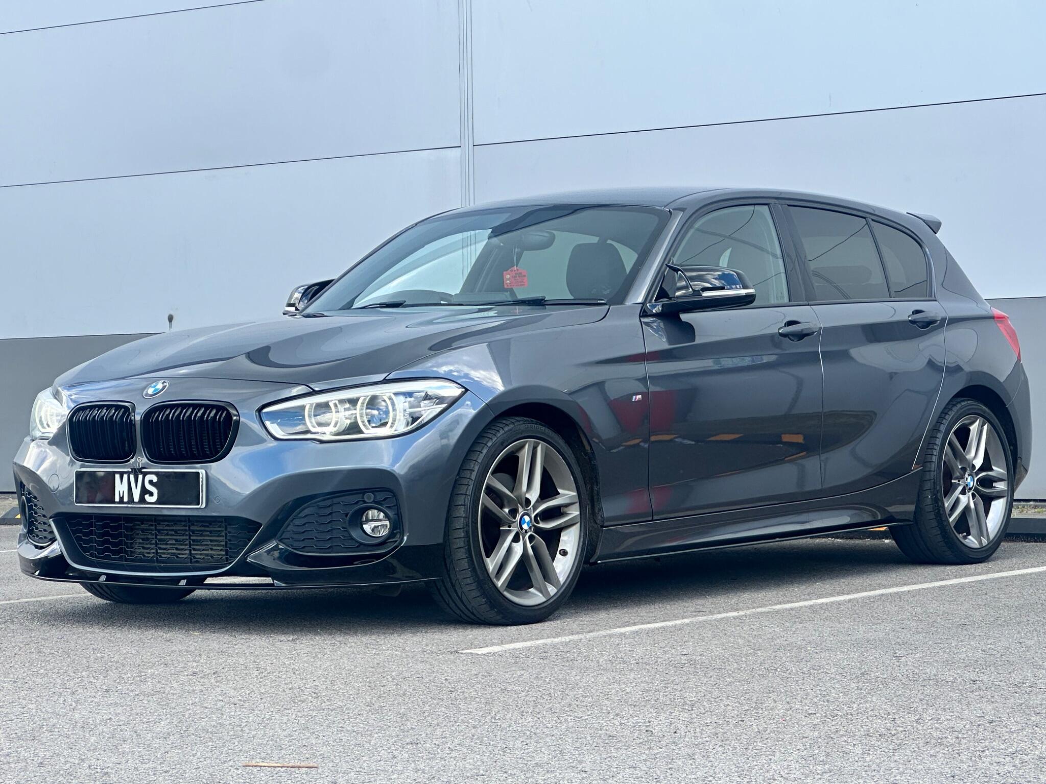 BMW 1 Series view 5