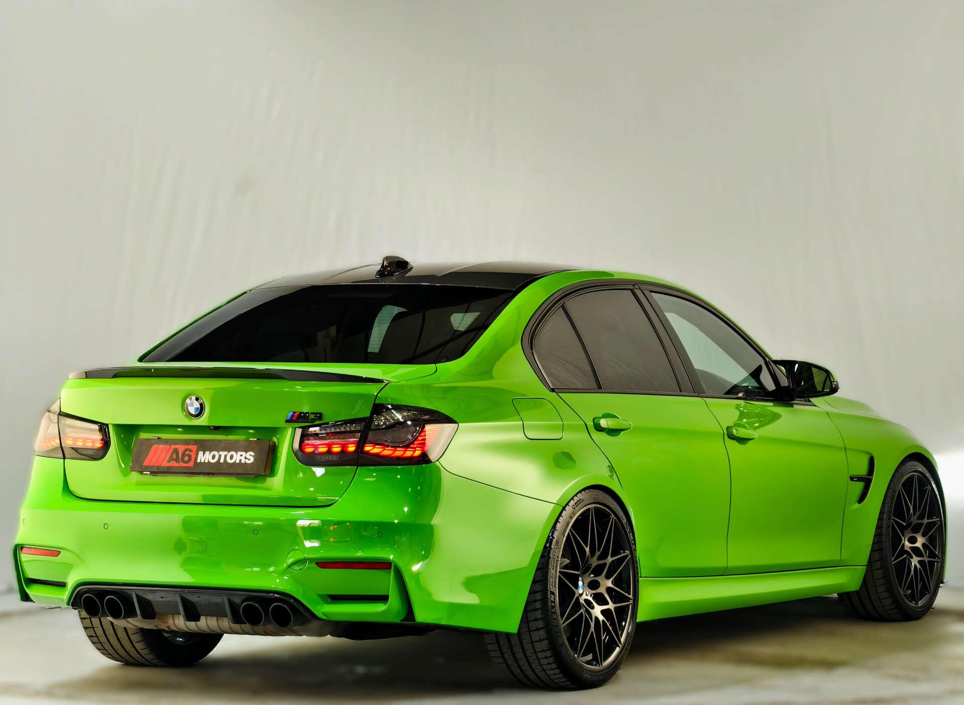 BMW M3 view 16