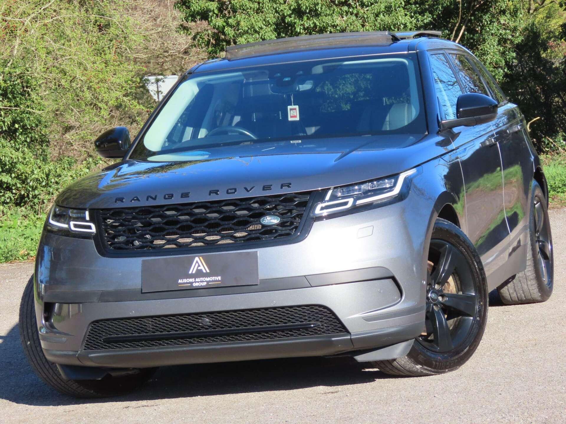 Land Rover Range Rover Velar view 2