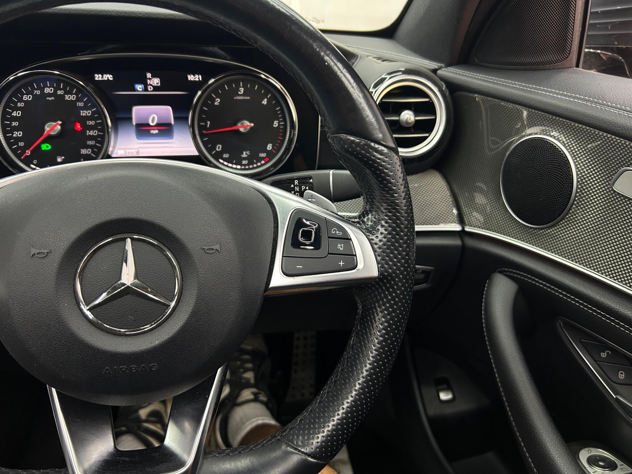 Mercedes-Benz E Class view 43