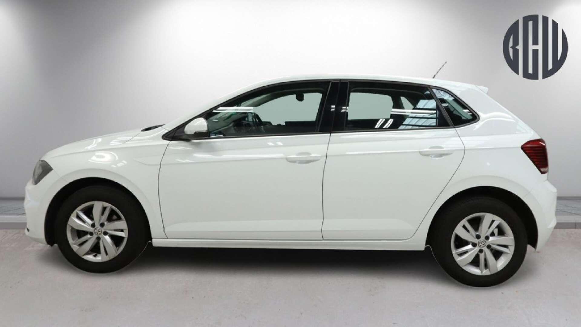 Volkswagen Polo view 6