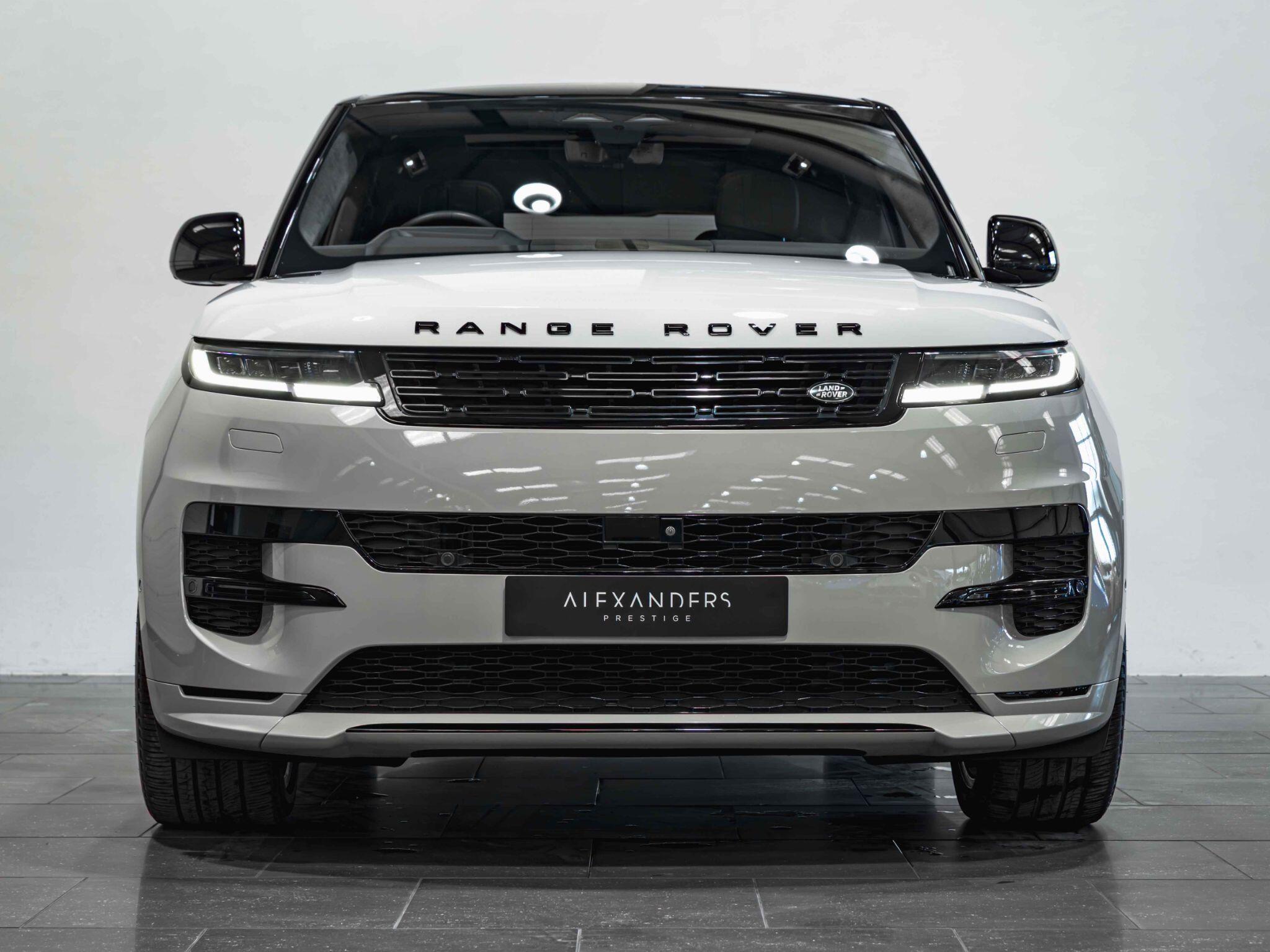 Land Rover Range Rover Sport view 10