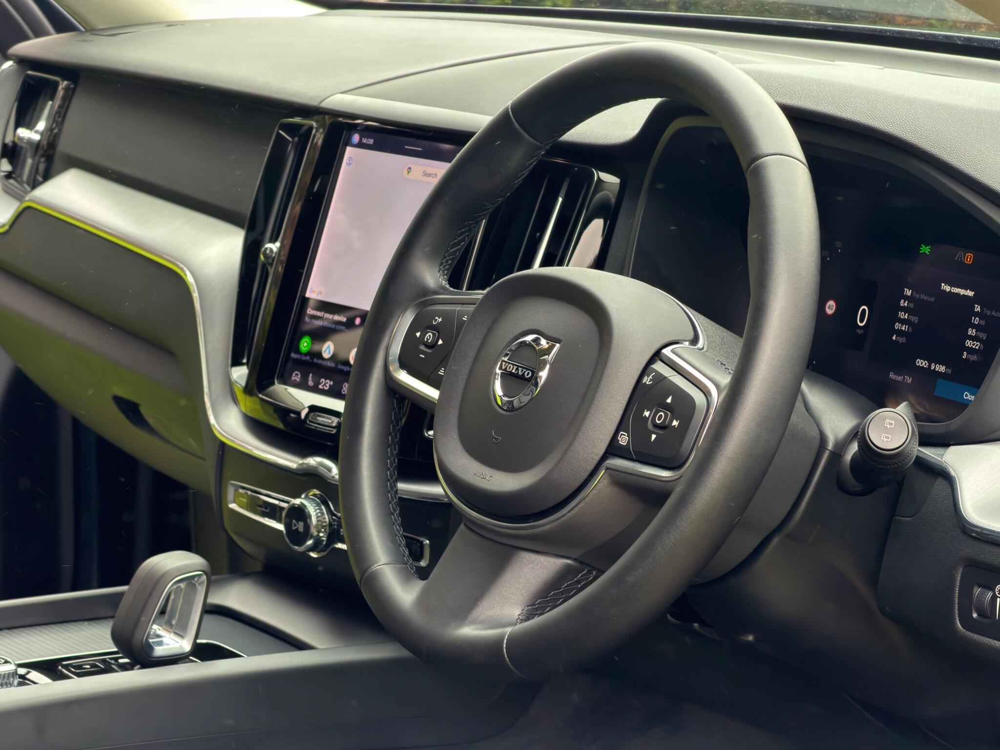 Volvo XC60 view 29