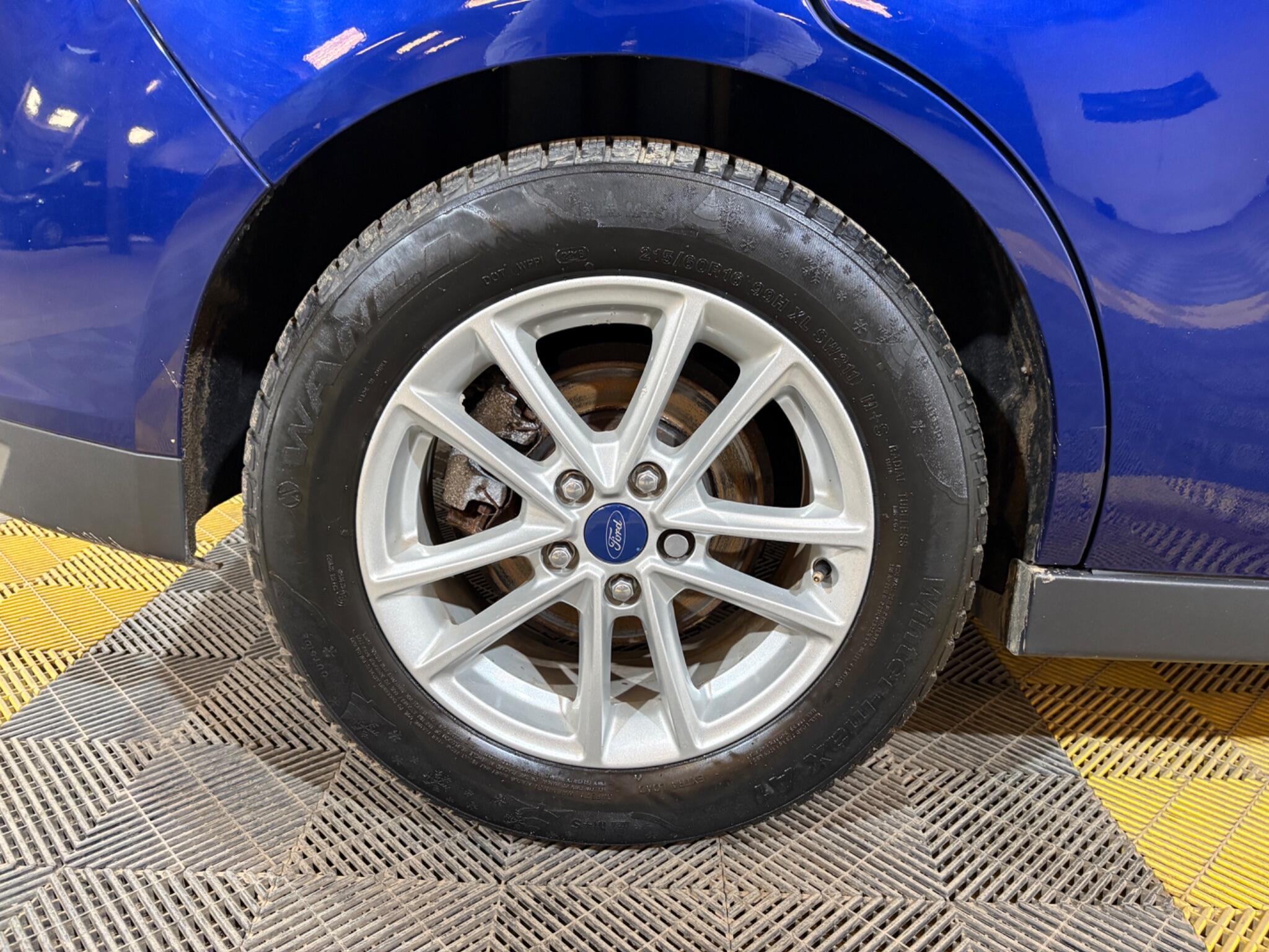 Ford Grand C-Max view 78