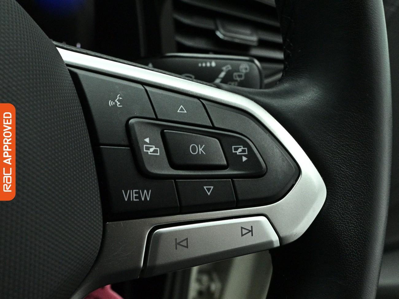 Volkswagen Polo view 22