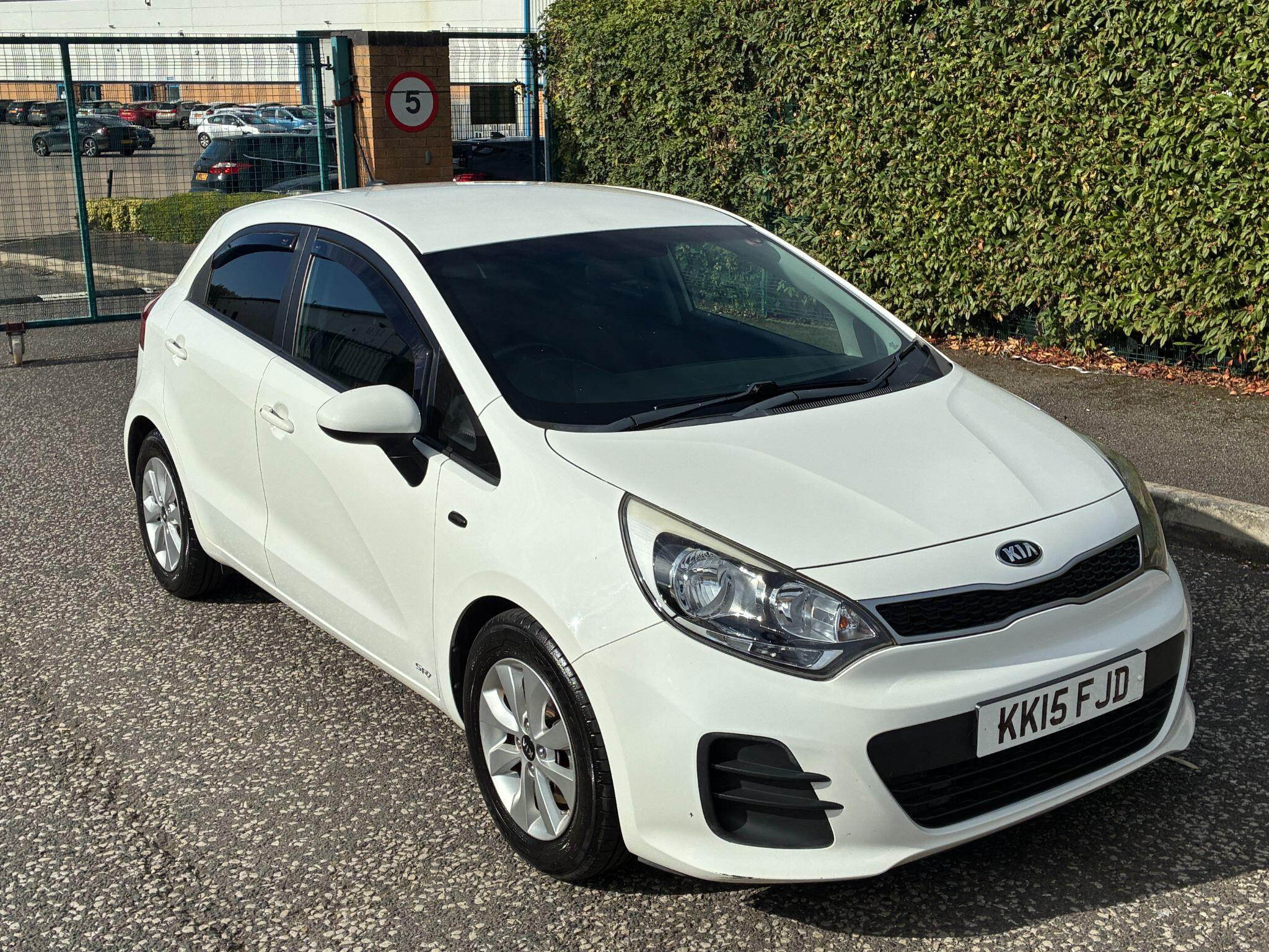 Kia Rio view 2