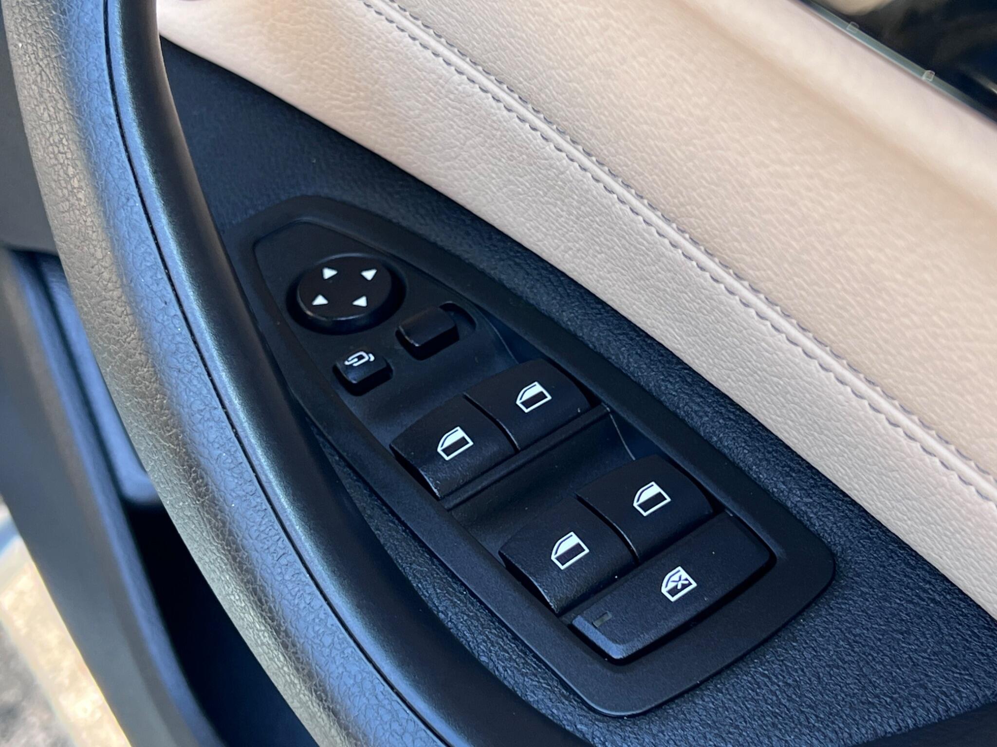 BMW X1 view 28