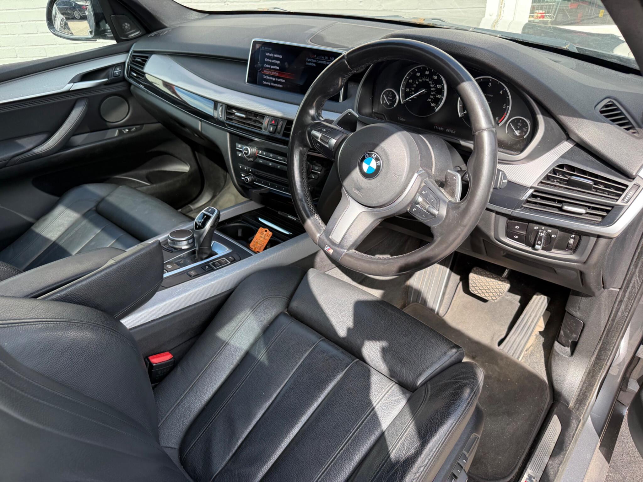 BMW X5 view 2