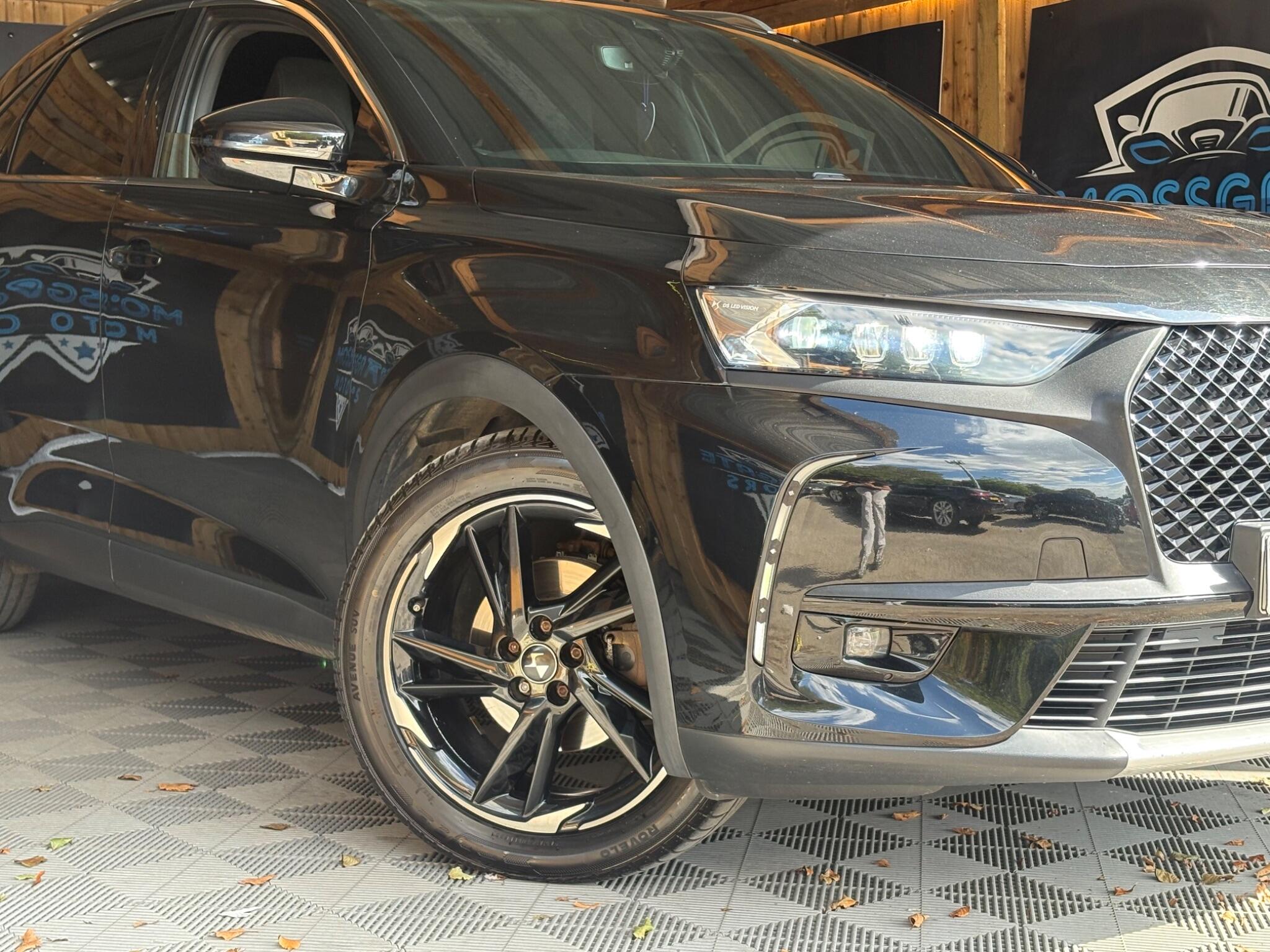 DS Automobiles DS 7 Crossback view 2