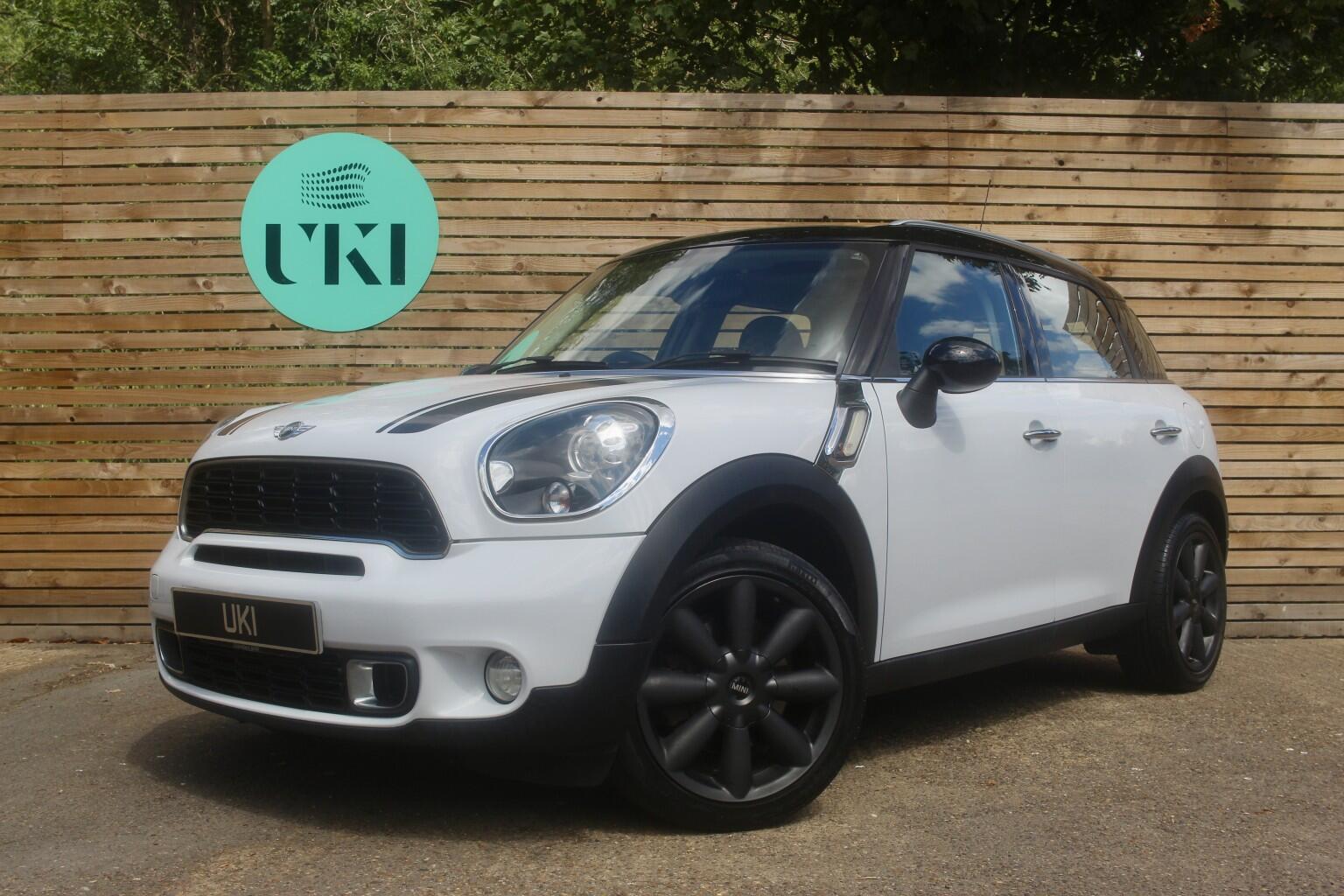 2013 Mini Countryman in White for sale