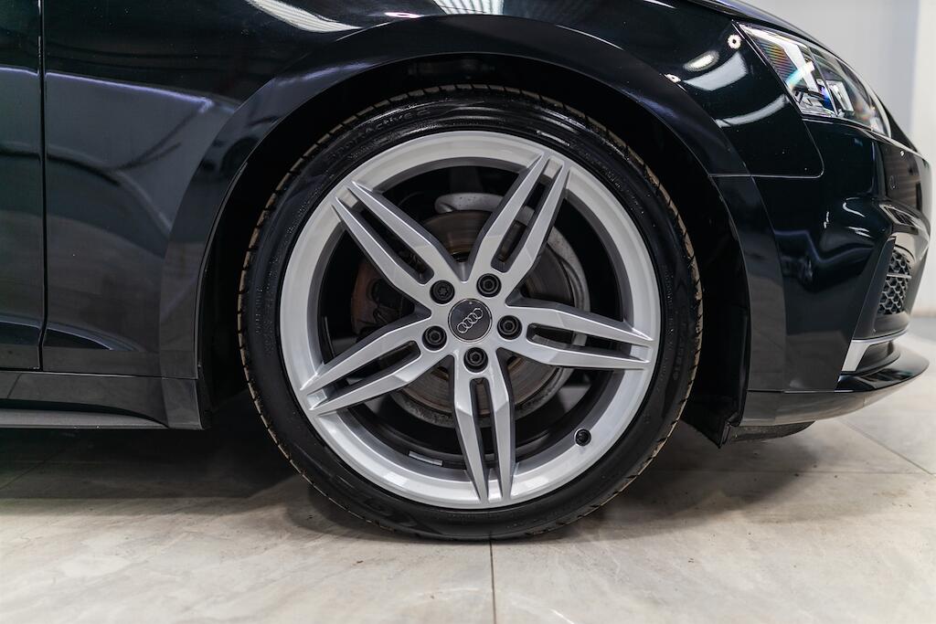 Audi A5 view 10