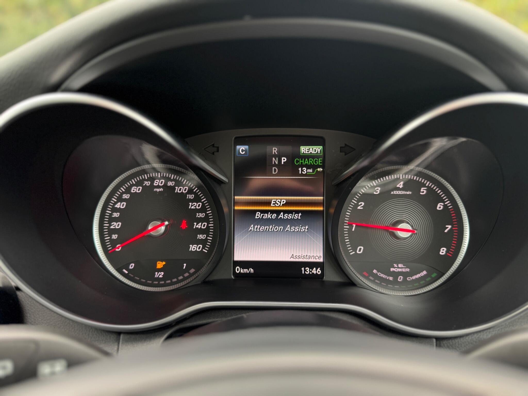 Mercedes-Benz C-Class view 37