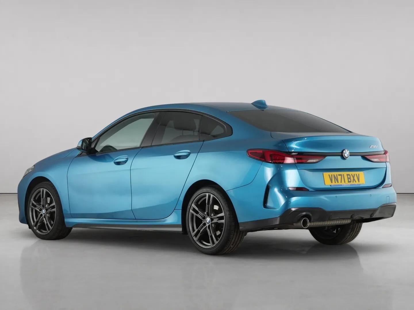 BMW 2 Series view 9