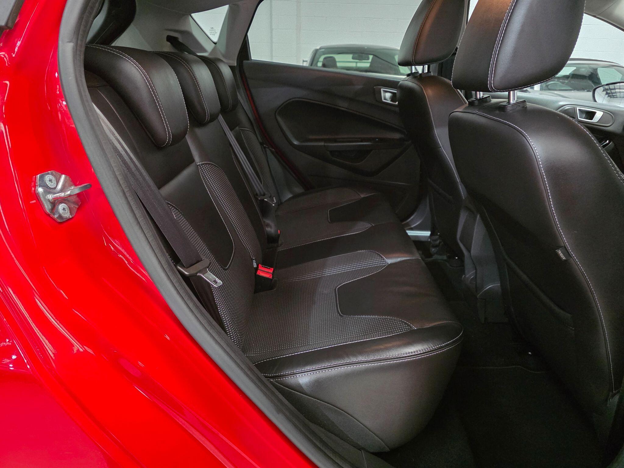 Ford Fiesta view 22