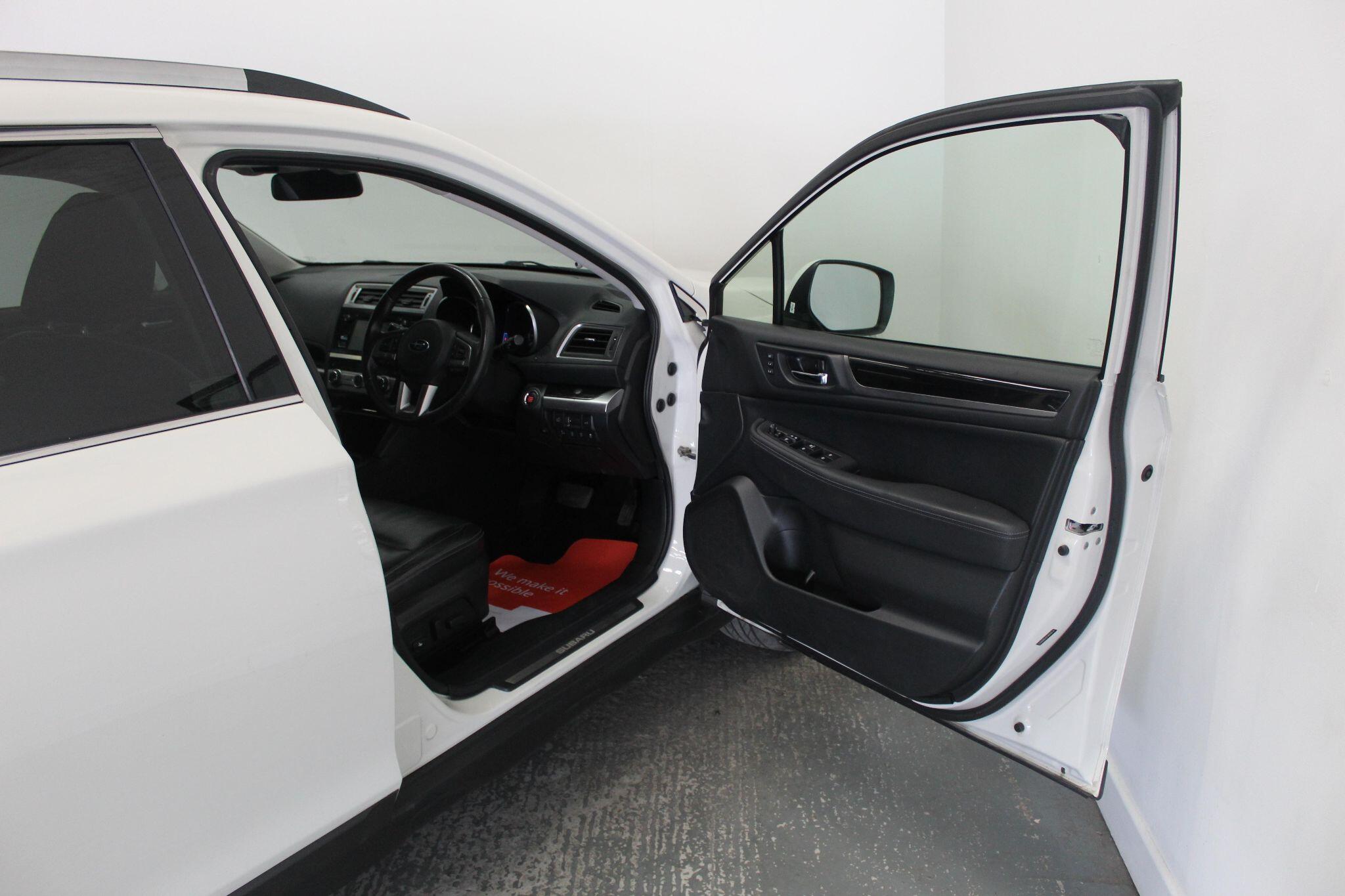 Subaru Outback view 25