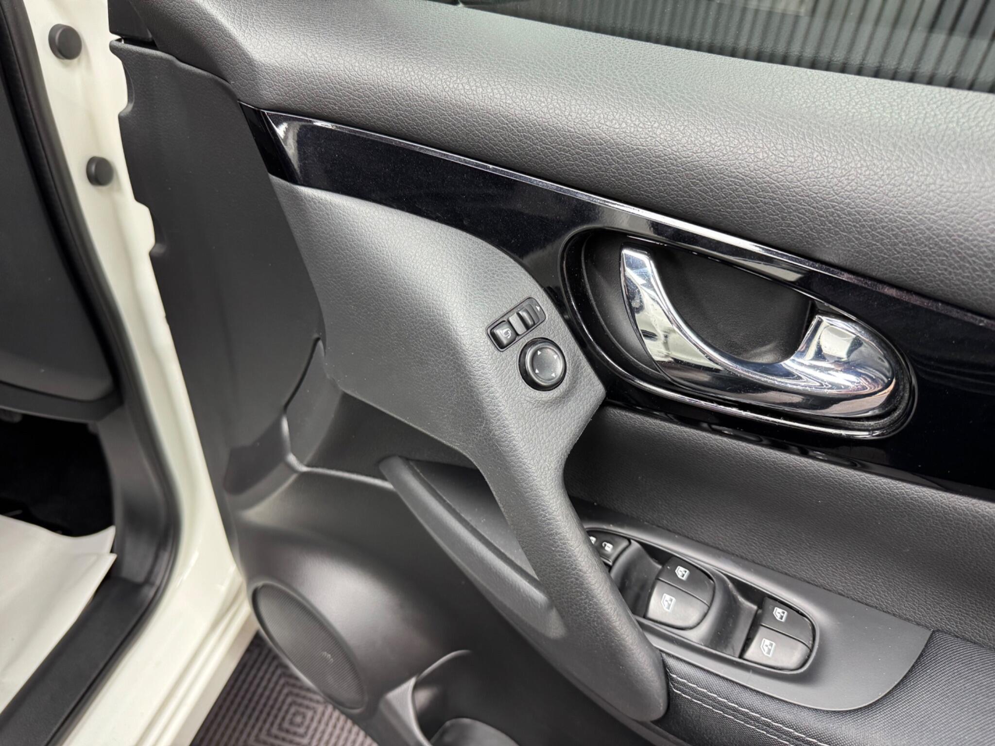 Nissan Qashqai view 33