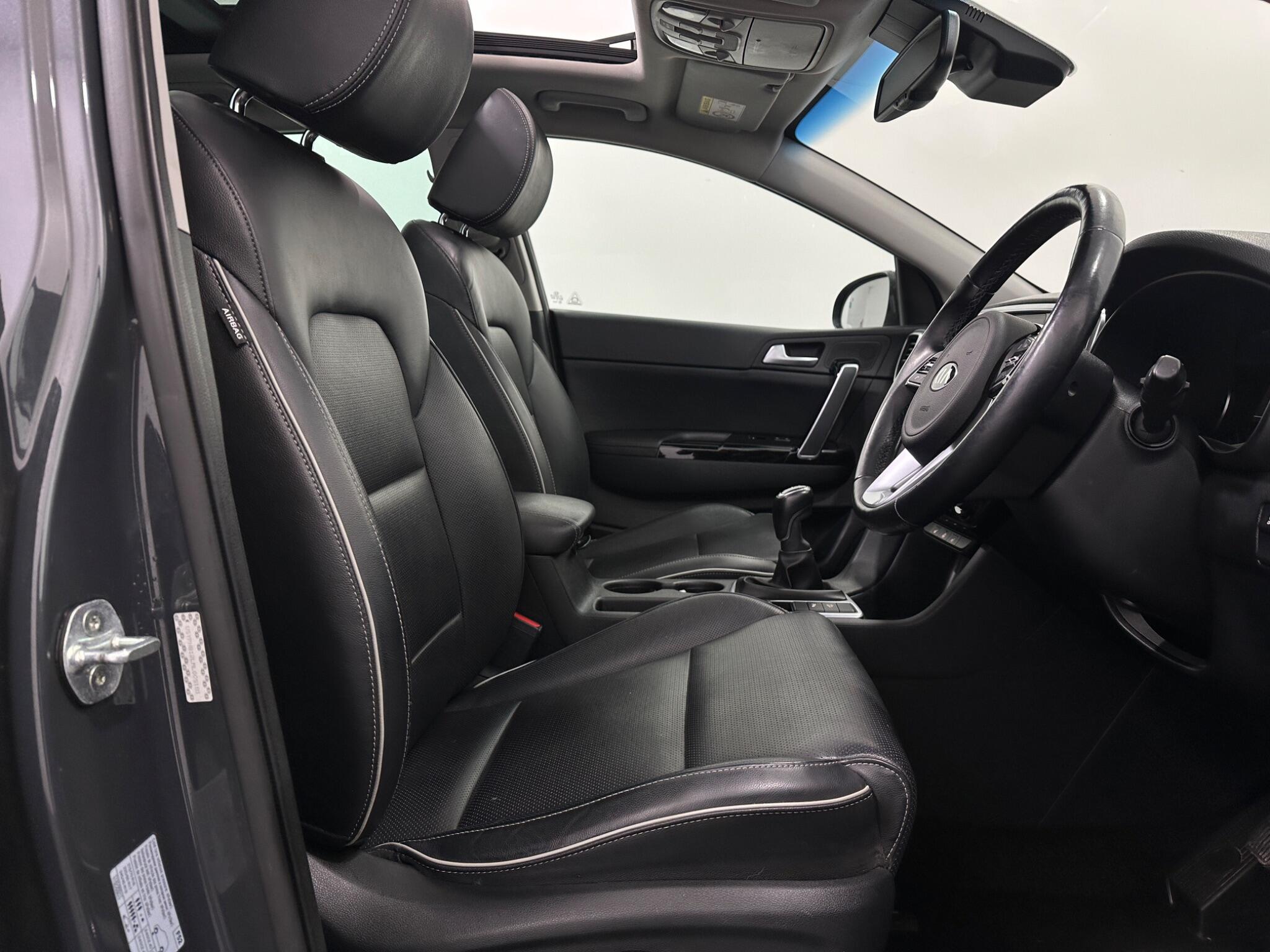 Kia Sportage view 29