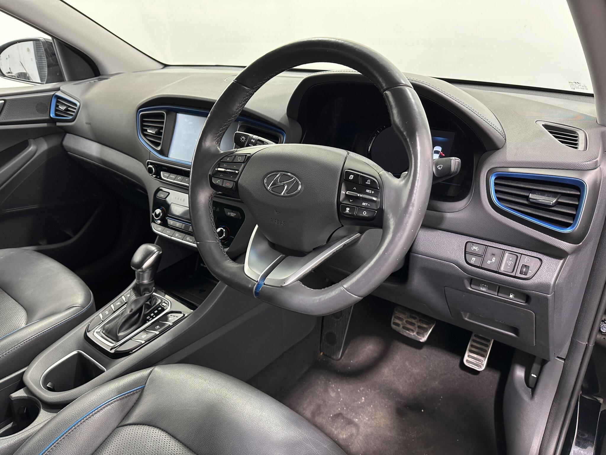 Hyundai IONIQ view 11
