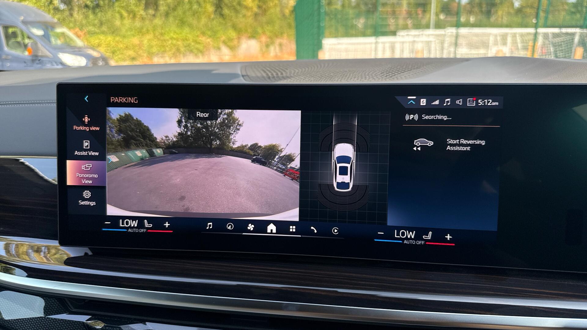 BMW X6 view 38