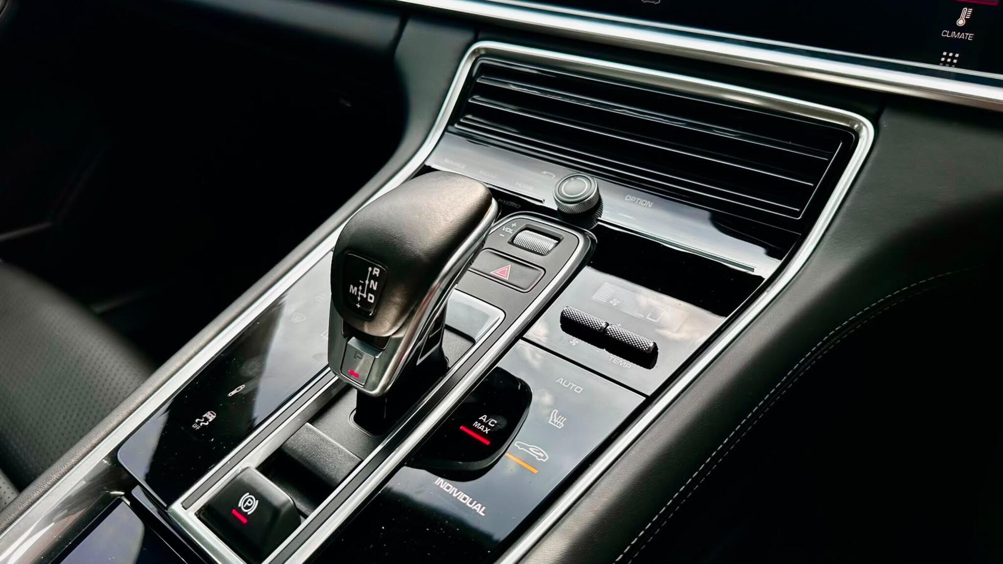 Porsche Panamera view 45