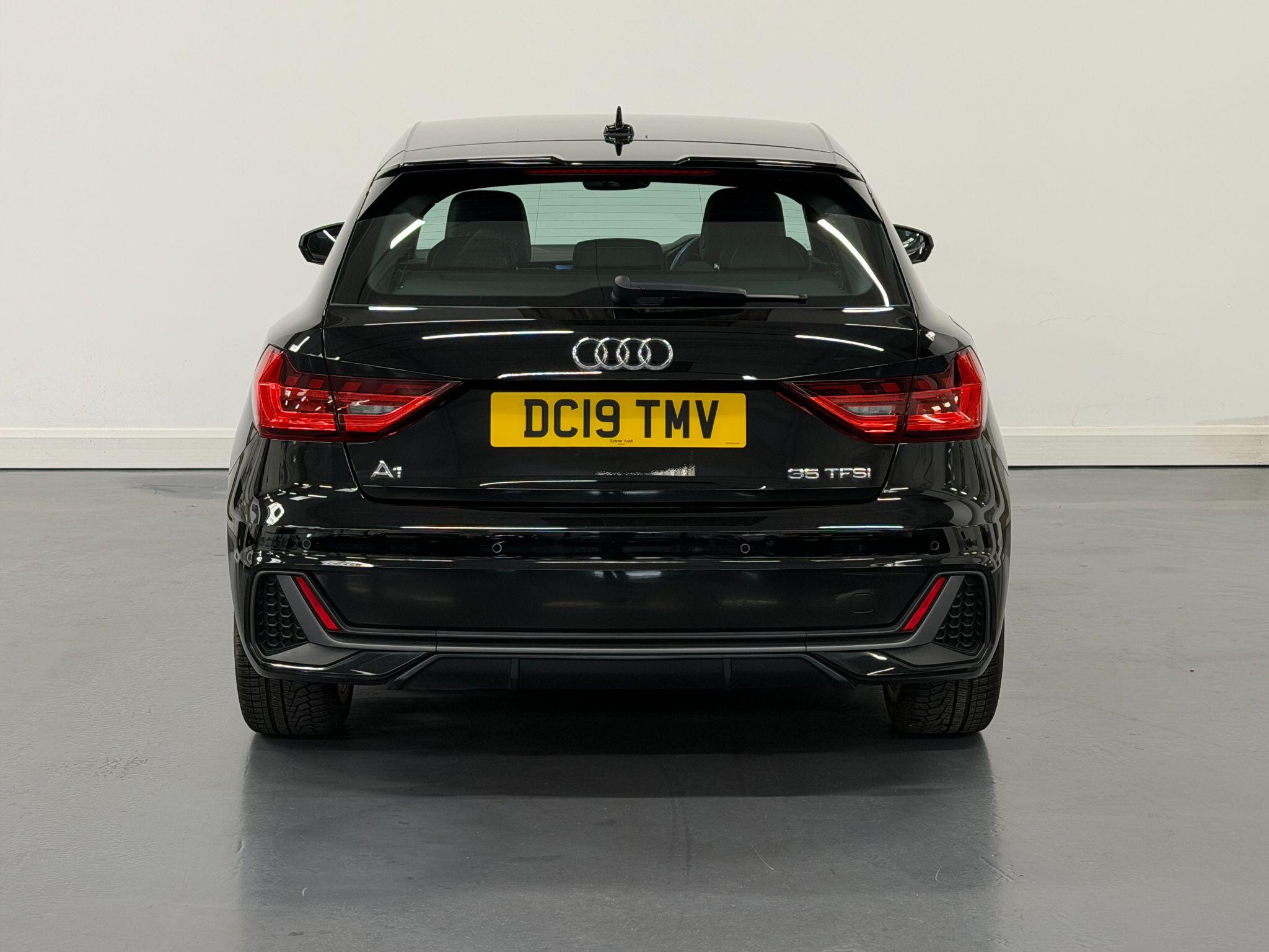 Audi A1 view 6
