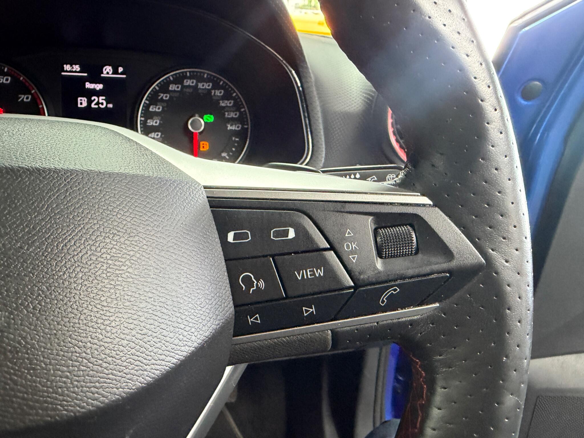Seat Arona view 20