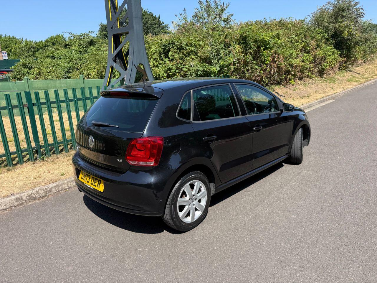 Volkswagen Polo view 11