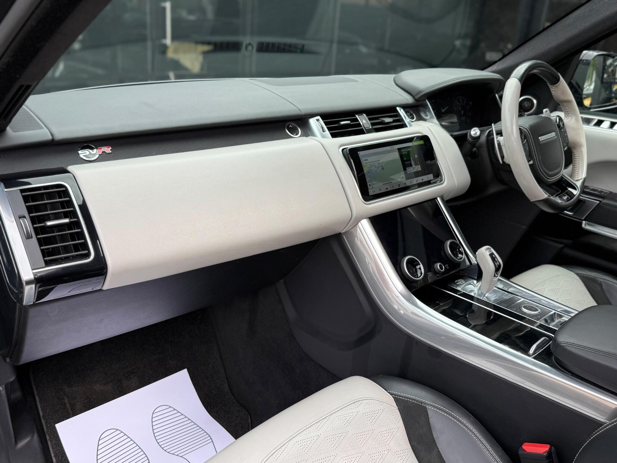 Land Rover Range Rover Sport view 7