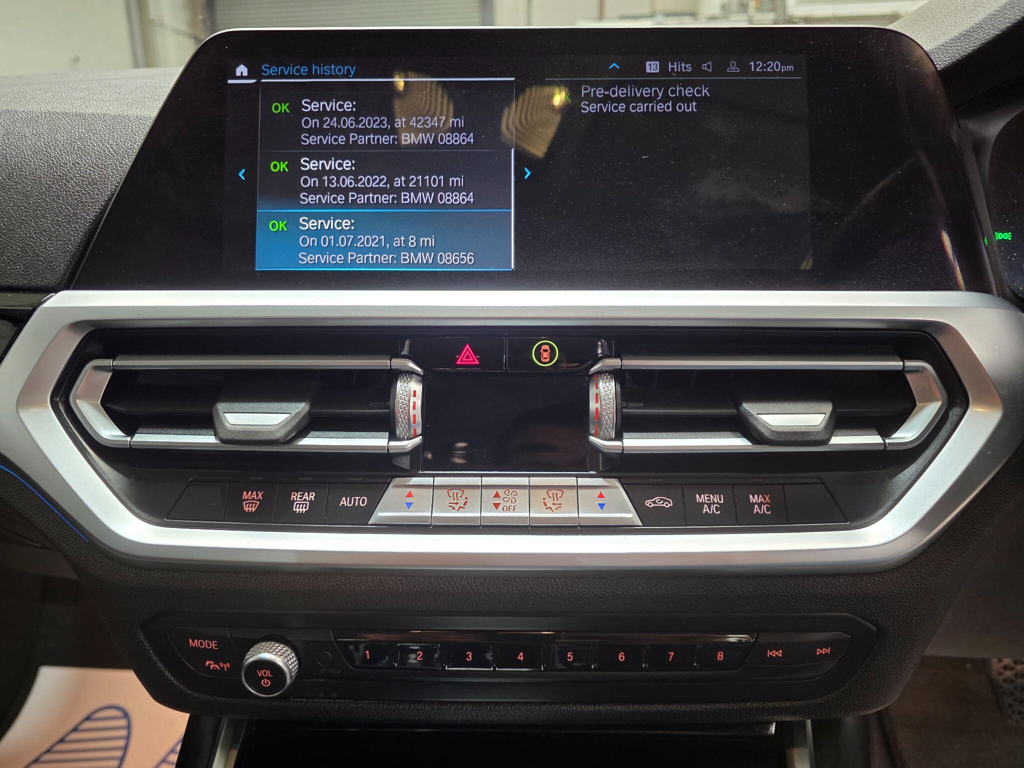 BMW 3 Series view 10