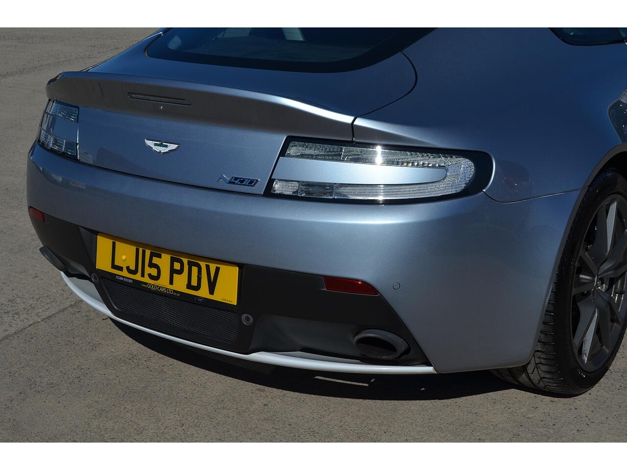Aston Martin Vantage view 47