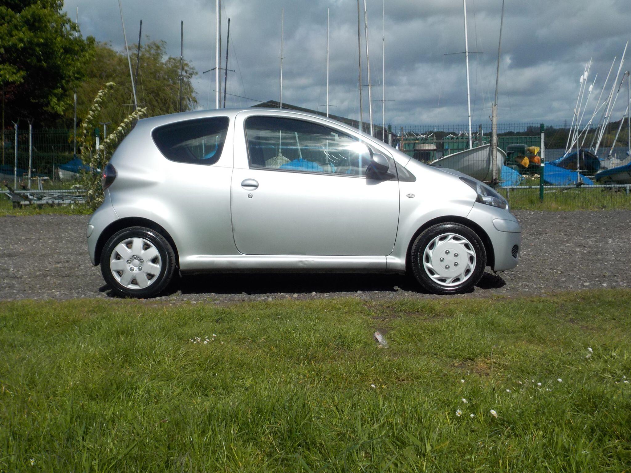 Toyota AYGO 1.0 VVT-i Ice Euro 5 3dr