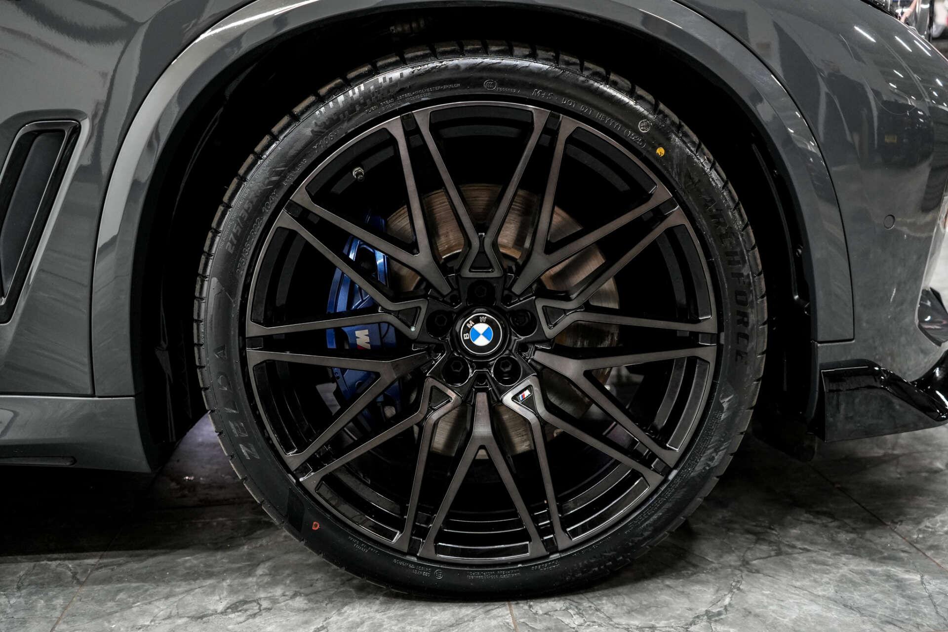 BMW X5 view 6