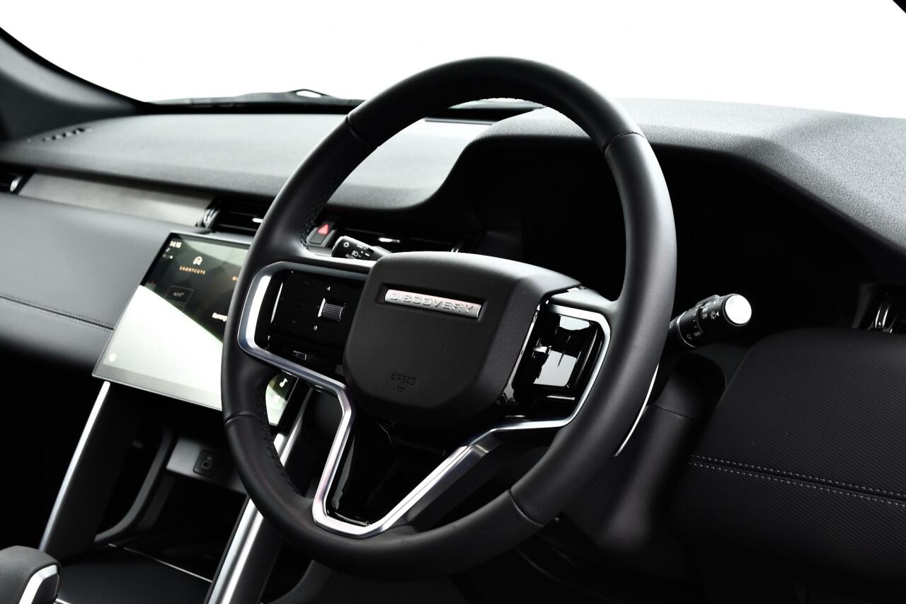 Land Rover Discovery Sport view 29