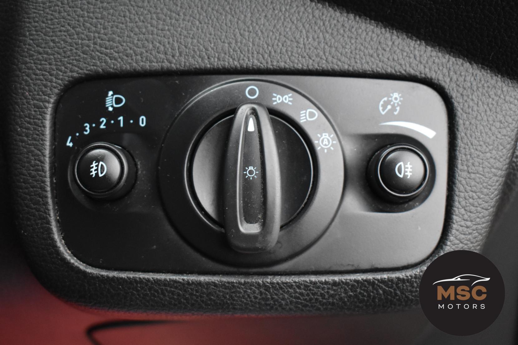 Ford Kuga view 30