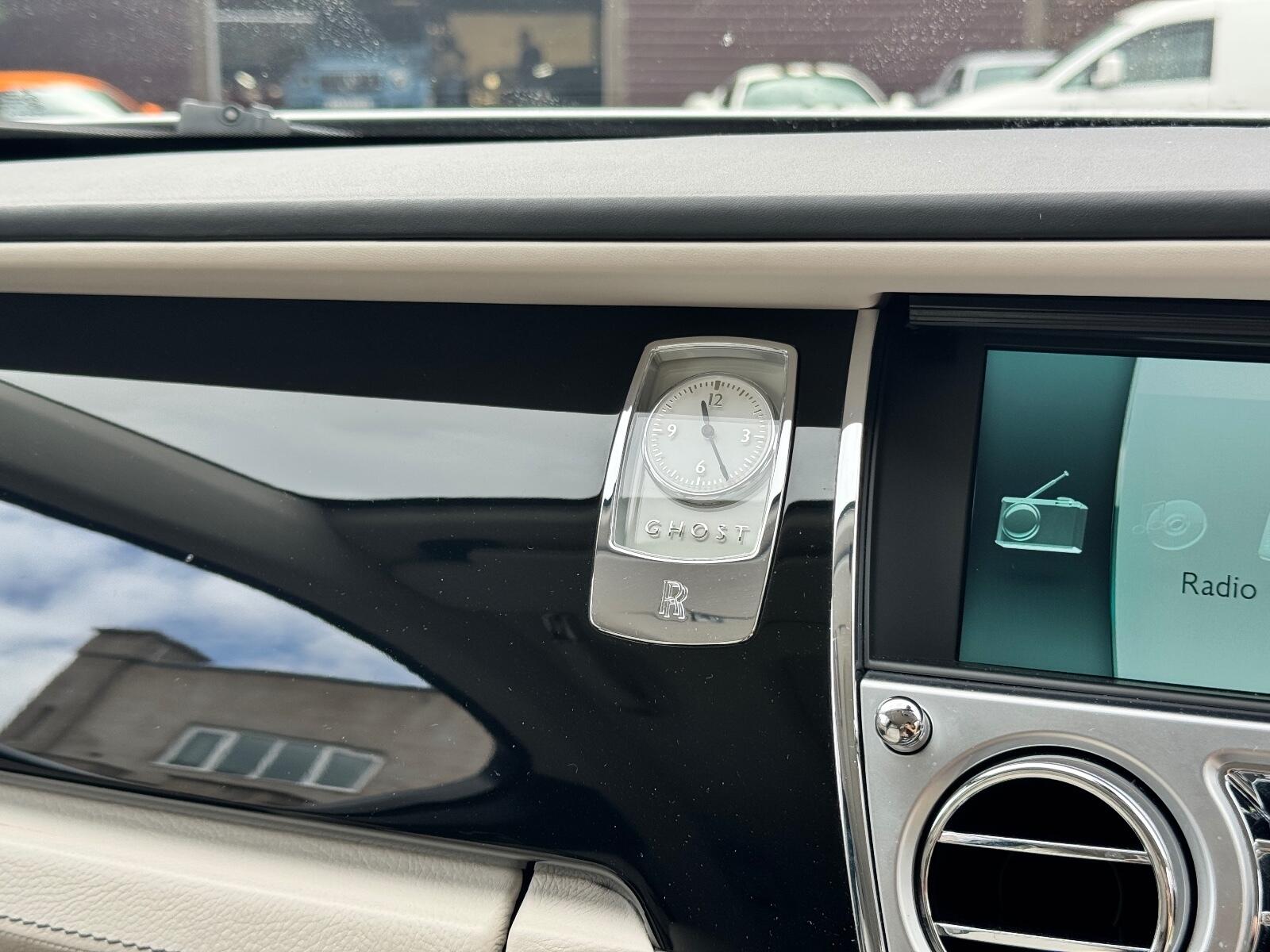 Rolls-Royce Ghost view 16