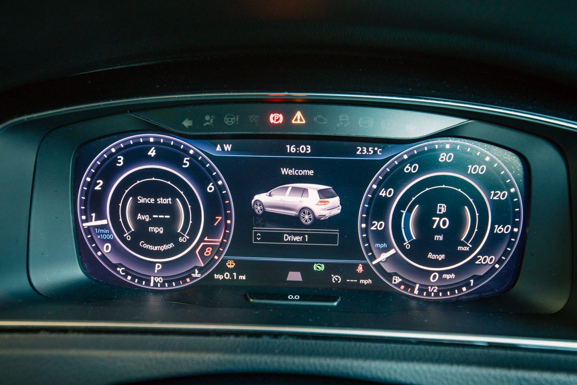 Volkswagen Golf view 22