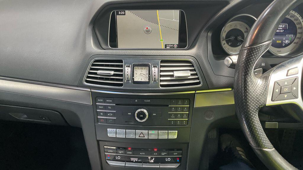 Mercedes-Benz E Class view 12
