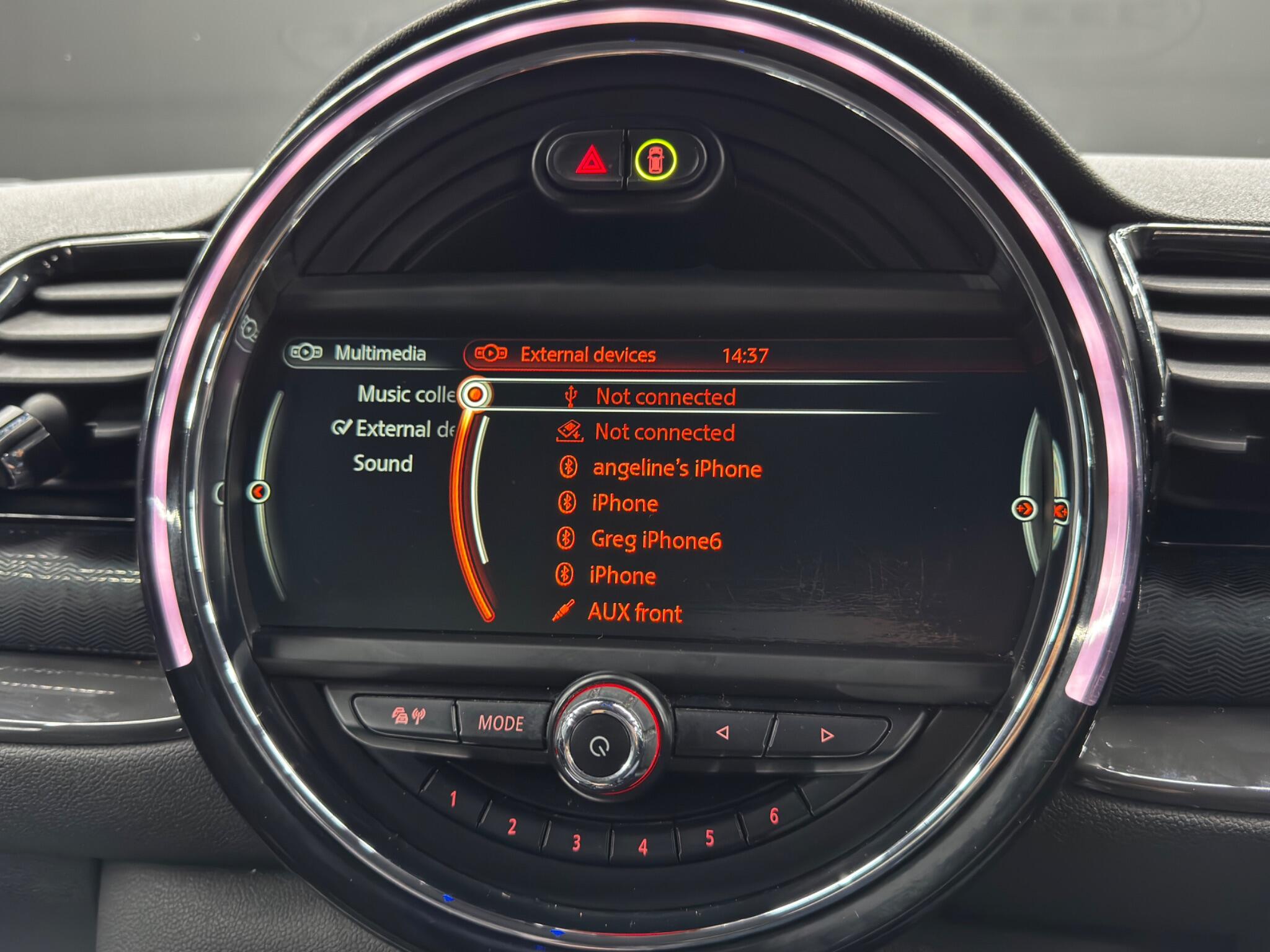 Mini Clubman view 30